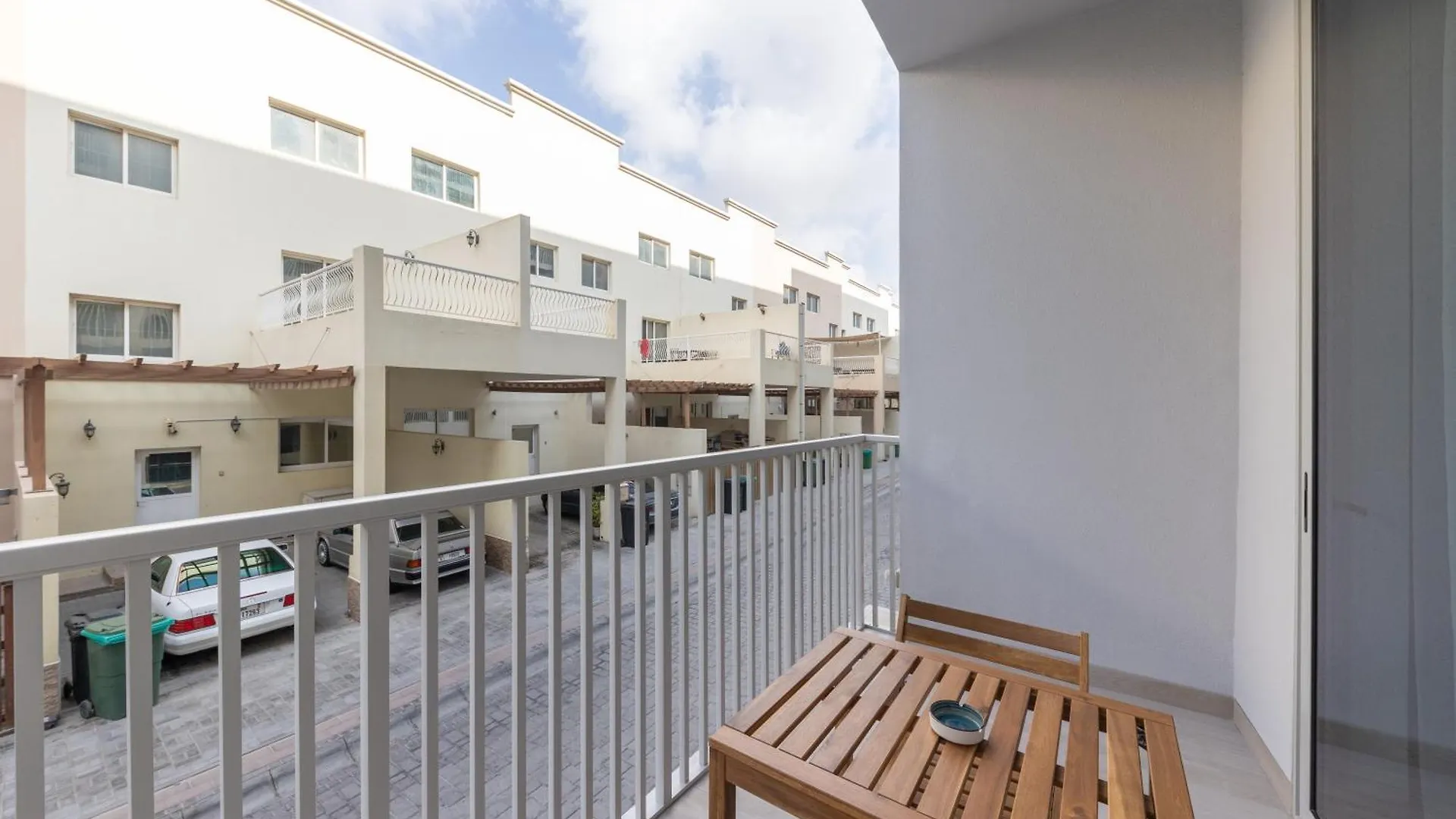 Apartment Luma Studio In Jumeirah Village Circle Dubai