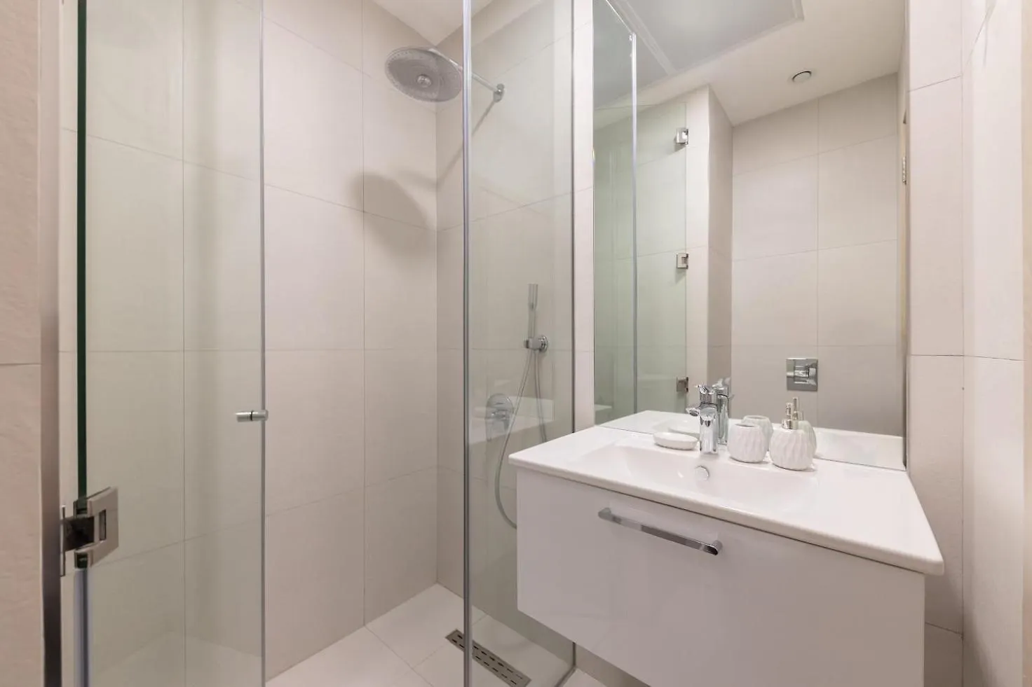 Apartment Luma Studio In Jumeirah Village Circle Dubai